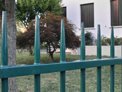 Fences_Design_Conisar_Flat_cover2